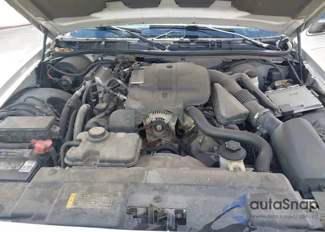 2010 Mercury Grand Marquis Ls (Fleet Only) z USA, uszkodzony, nr VIN 2MEBM7FV1AX636274